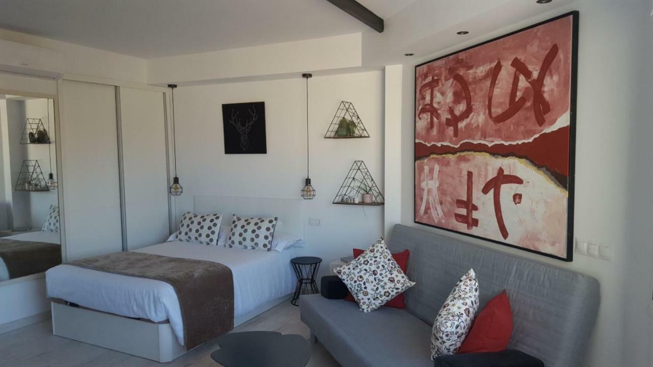 Estudiosol40 Torremolinos Luaran gambar