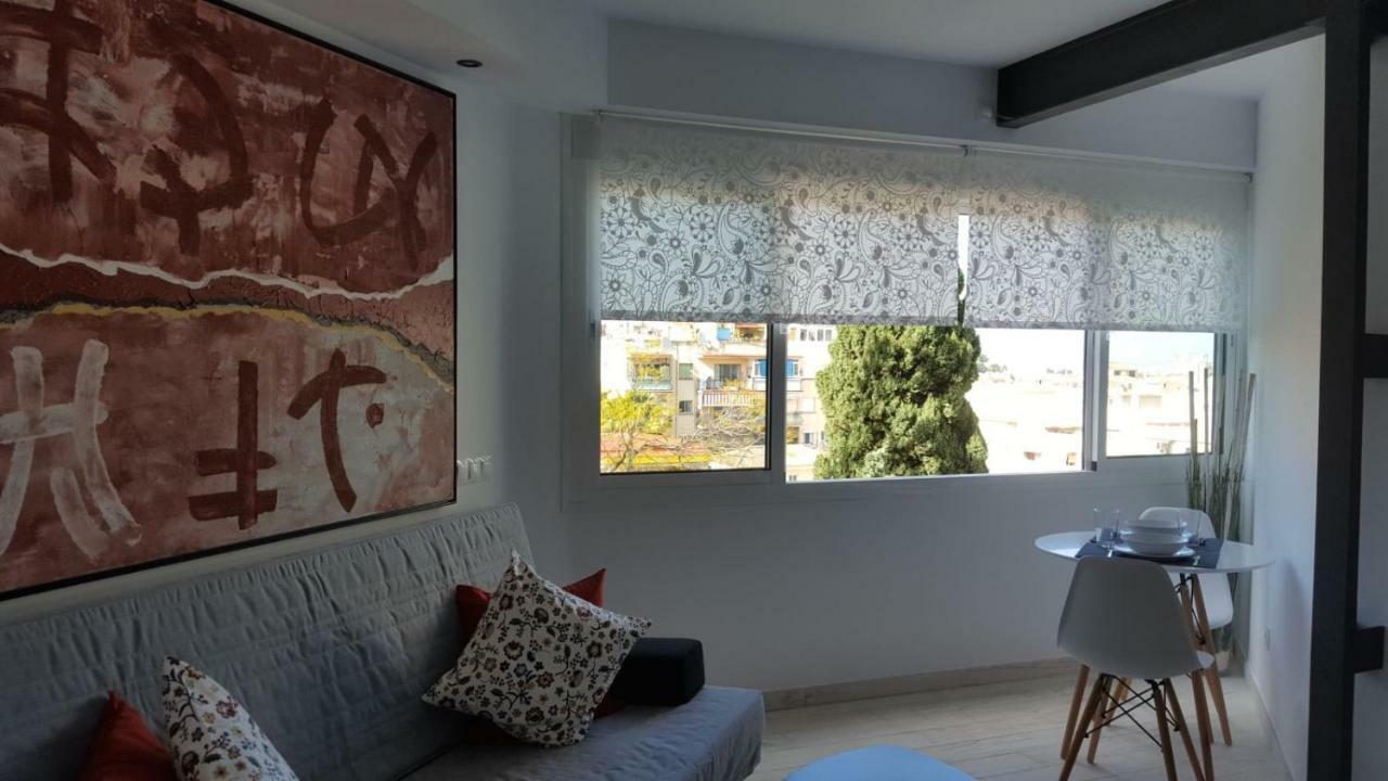 Estudiosol40 Torremolinos Luaran gambar