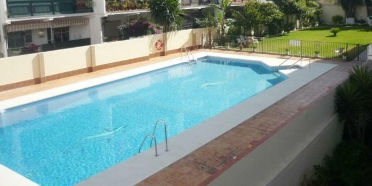 Estudiosol40 Torremolinos Luaran gambar
